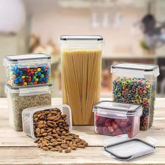 Boite alimentaire qui facilite la manipulation des contenants même remplis